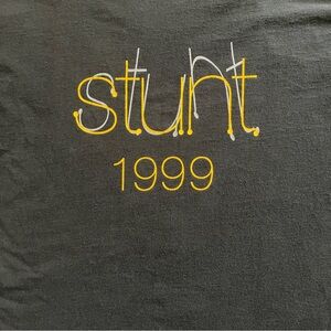 Vintage 90s Barenaked Ladies “Stunt” Tour T-Shirt (1999) / size XL
